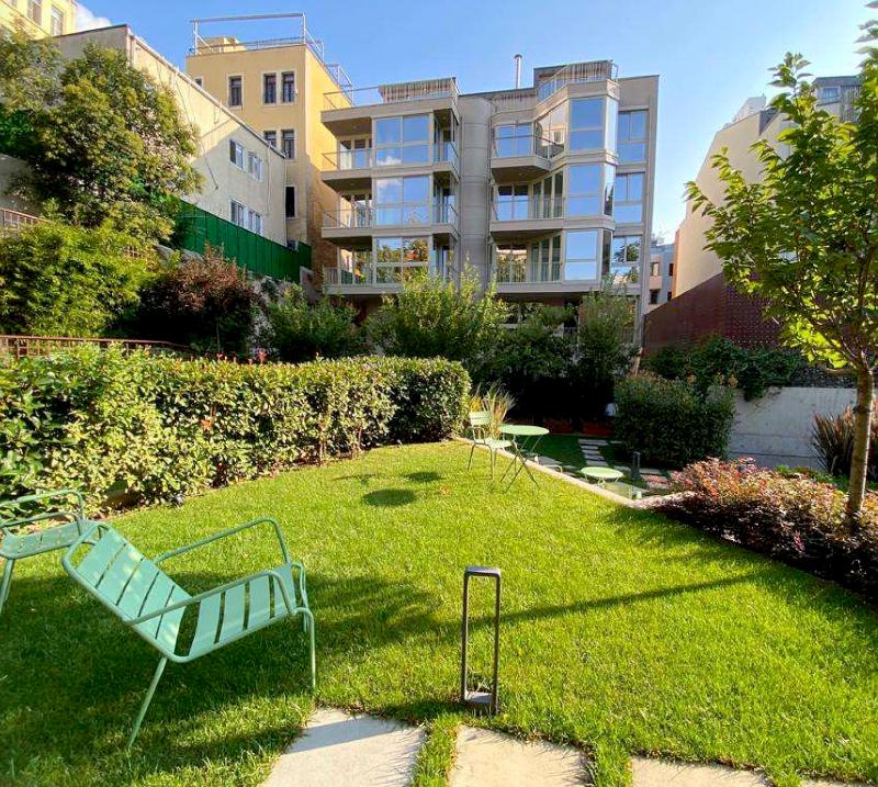 Featured image of post Luxury Flats with Historical Cistern and Beautiful Courtyard